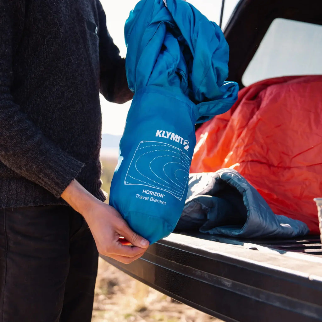 Kylmit Horizon Travel Blanket - Deep Water